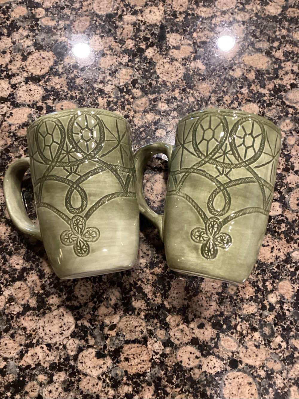 Handcrafted Olive Green Ceramic Mug Set - Decorative Pattern